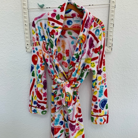 Dylan S Candy Bar Intimates Sleepwear 3 Dylans Candy Bar Fuzzy Candy Spill Robeswomen Poshmark